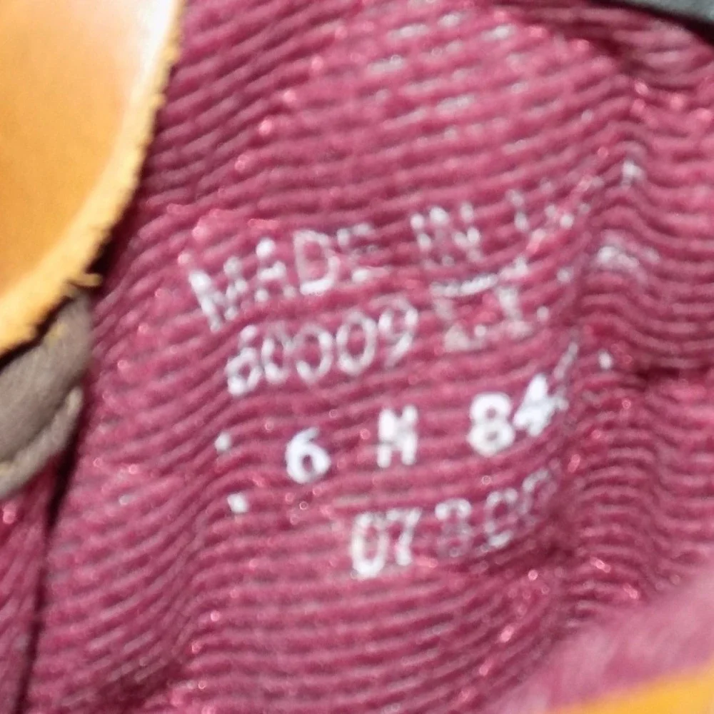 LL Bean Boots Women 6 M Tan Brown Excellent Gore-Tex Thinsulate Duck Boots